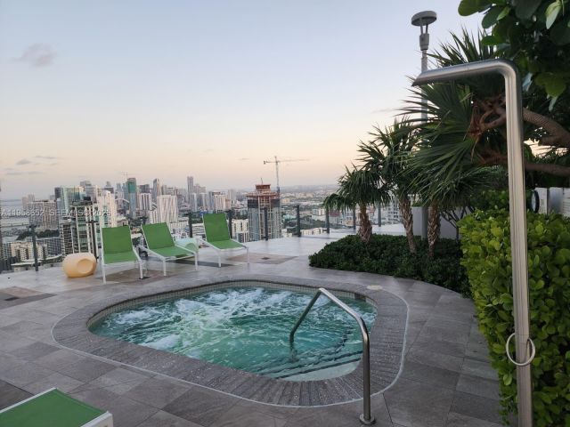 Apartment for sale  Unit #2401 - photo 7472853