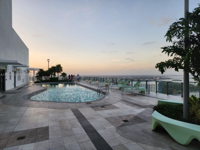 Apartment for sale  Unit #2401 - photo 7472854