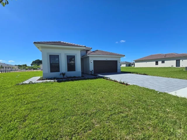4-bedroom home for sale in Homestead - 19534 SW 324 St - MondialRealty