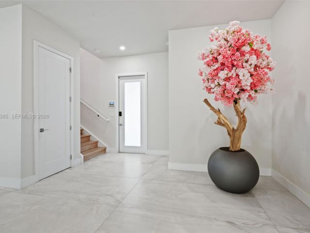 Home for sale at 8118 NW 46th Ter - photo 7427592