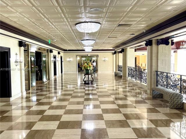 2-bedroom condo for rent in Hallandale Beach -  - MondialRealty