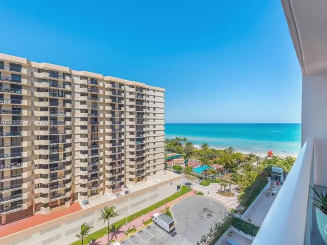 1-bedroom condo for rent in Miami Beach - 102 24th St 1007 - MondialRealty