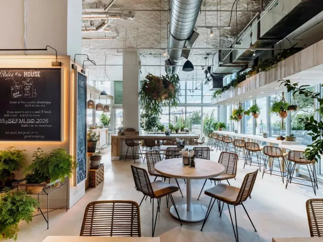 1-bedroom condo for rent in Miami Beach - 102 24th St 1007 - MondialRealty