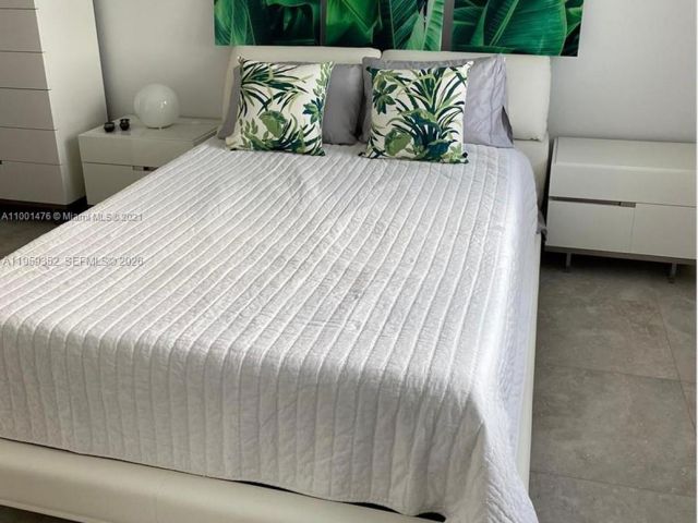 Apartment for rent  Unit #1705 - photo 7347257