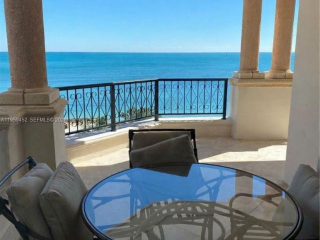 Apartment for sale  Unit #7662 - photo 7342951