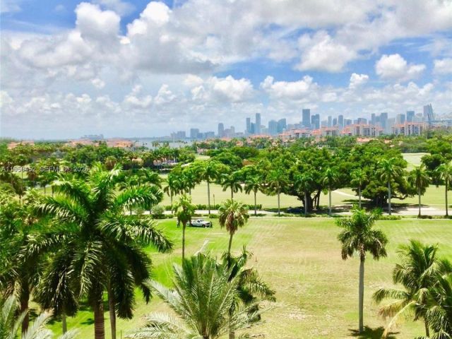 Apartment for sale  Unit #7662 - photo 7342953