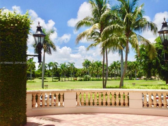 Apartment for sale  Unit #7662 - photo 7342954