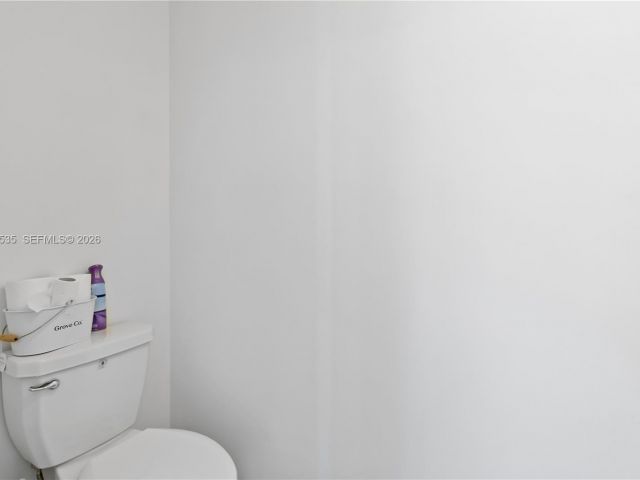 4-bedroom home for rent in Homestead - 760 SE 13th Ct - MondialRealty