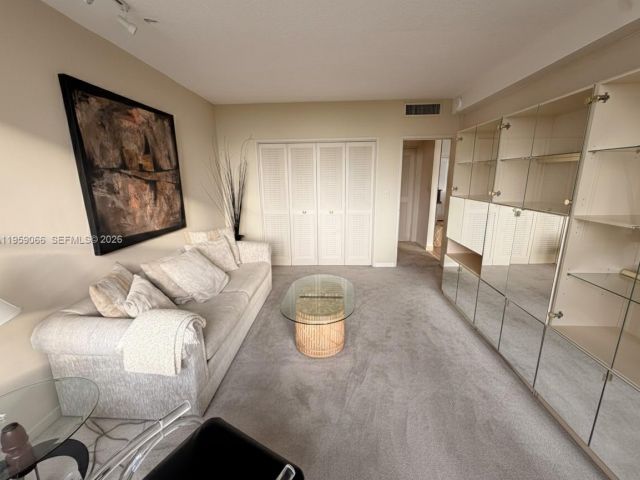 Apartment for sale  Unit #720 - photo 7347875