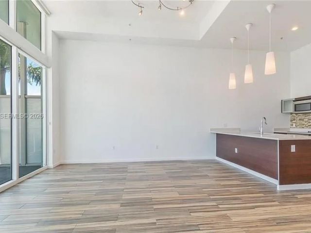 Apartment for sale  Unit #506 - photo 7495226