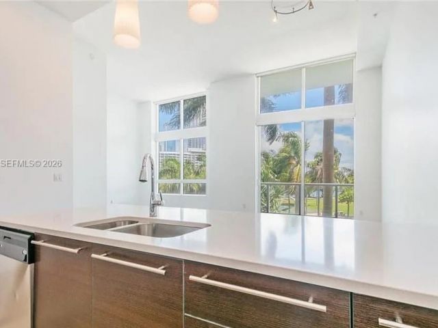 Apartment for sale  Unit #506 - photo 7495228