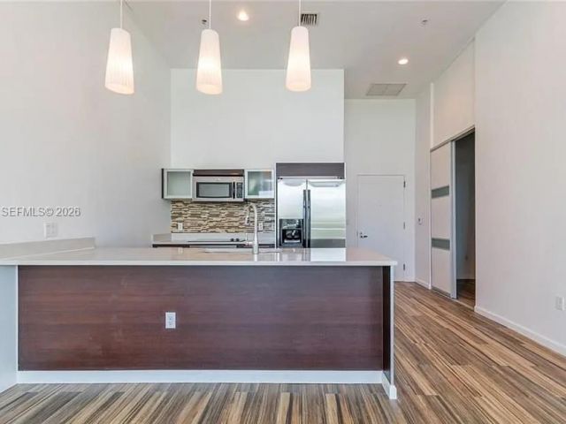 Apartment for sale  Unit #506 - photo 7495229