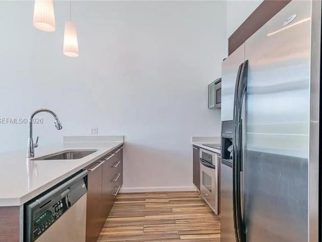 Apartment for sale  Unit #506 - photo 7495230