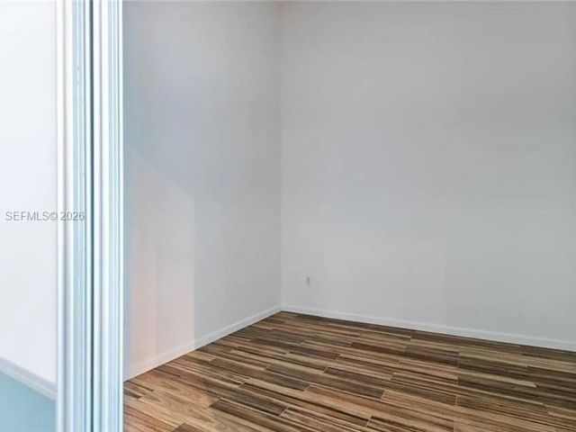 Apartment for sale  Unit #506 - photo 7495237