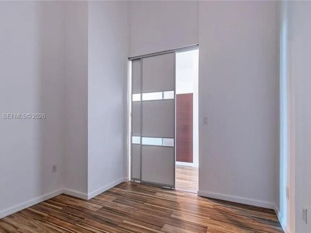 Apartment for sale  Unit #506 - photo 7495241