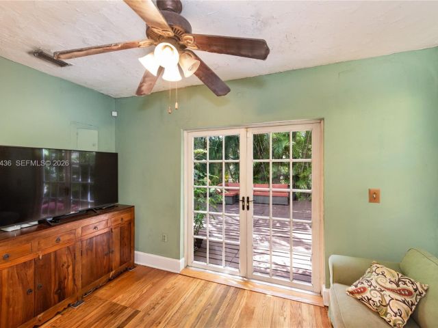 Home for sale at 1256 Algeria Ave - photo 7515496