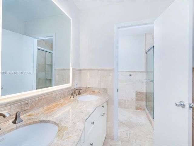 Home for sale at 310 Harbor Ct - photo 7347351