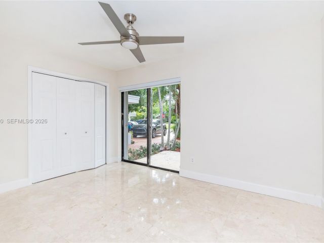 Home for sale at 310 Harbor Ct - photo 7347352