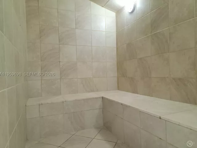 2-bedroom condo for sale in Hallandale Beach - 2030 S Ocean Dr 823 - MondialRealty