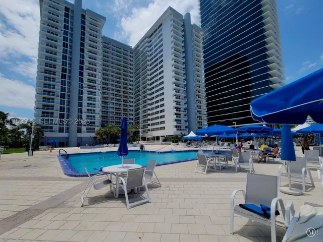 2-bedroom condo for sale in Hallandale Beach - 2030 S Ocean Dr 823 - MondialRealty