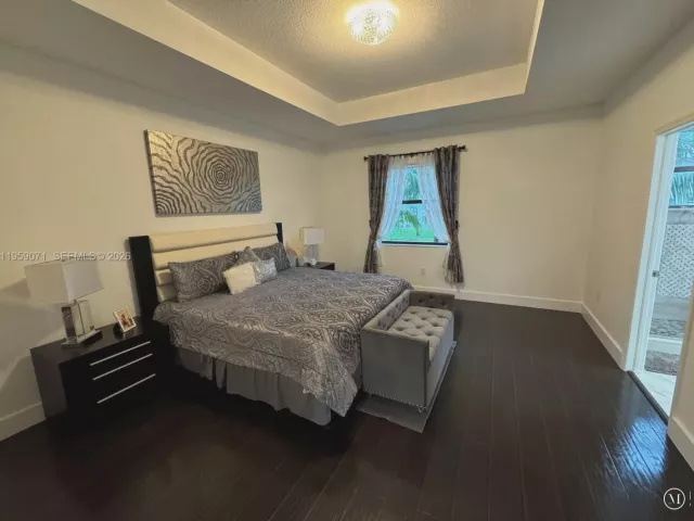 3-bedroom home for rent in Doral - 8905 NW 98th Ave 8905 - MondialRealty