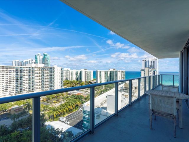 Apartment for sale  Unit #R2301 - photo 7349640