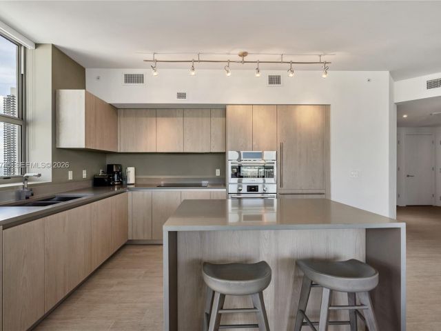 Apartment for sale  Unit #R2301 - photo 7349665