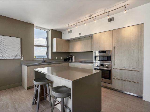 Apartment for sale  Unit #R2301 - photo 7349671