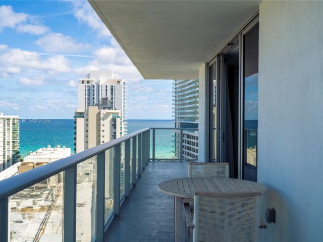 Apartment for sale  Unit #R2301 - photo 7349674