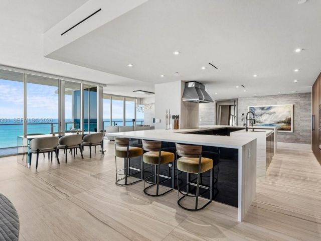 Apartment for sale  Unit #S1704/05 - photo 7391057