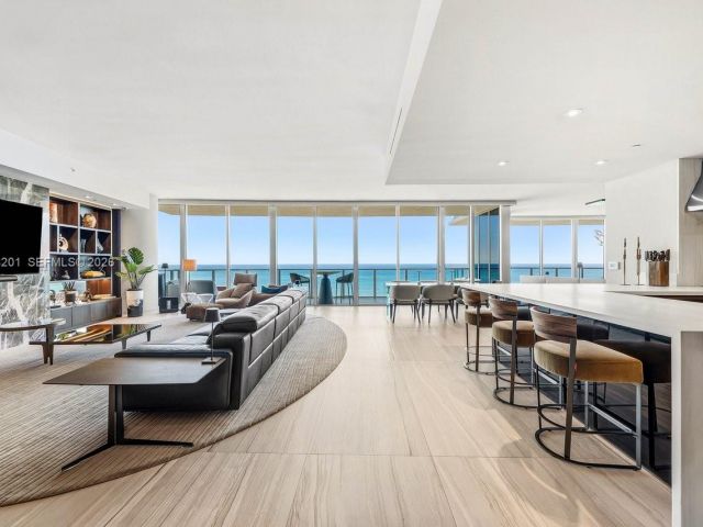 Apartment for sale  Unit #S1704/05 - photo 7391058