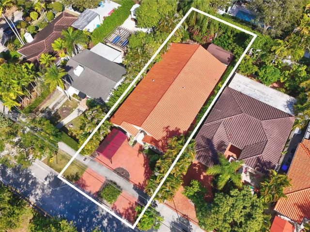 Home for sale at 159 SW 25th Rd - photo 7439559