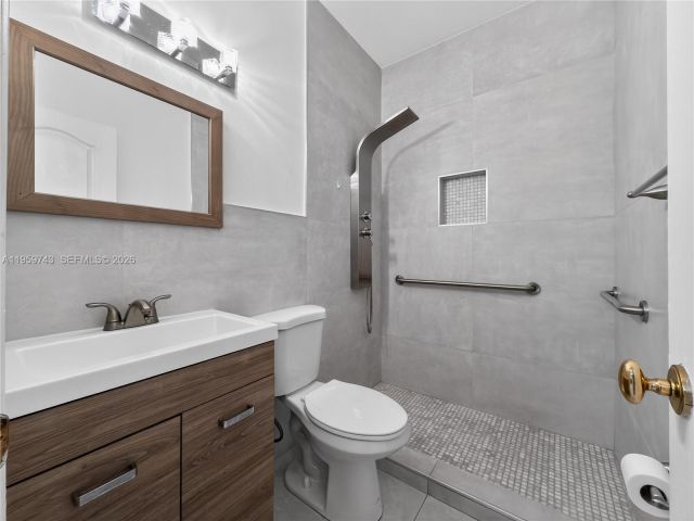 Home for sale at 159 SW 25th Rd - photo 7439570