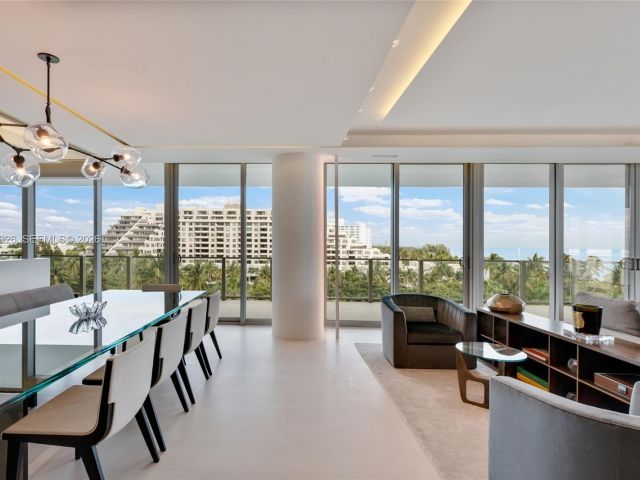 4-bedroom condo for sale in Key Biscayne - 350 Ocean Dr 701N - MondialRealty