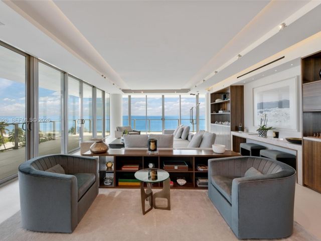 4-bedroom condo for sale in Key Biscayne - 350 Ocean Dr 701N - MondialRealty