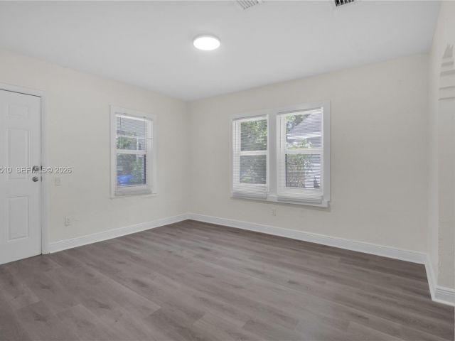 4-bedroom home for rent in Miami - 3121 NW 60th St 0 - MondialRealty