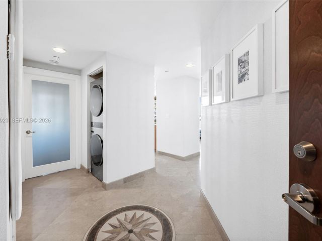 Apartment for sale  Unit #1008 - photo 7399154