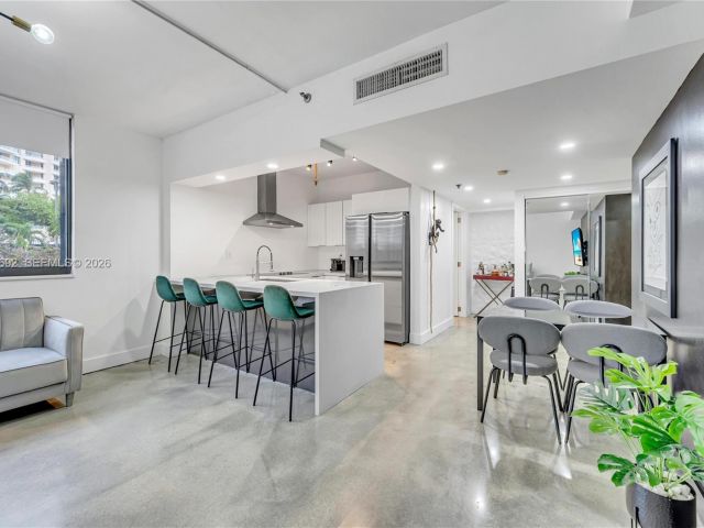 condo for sale in Miami - 540 Brickell Key Dr 409 - MondialRealty