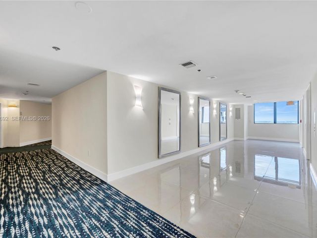 condo for sale in Miami - 540 Brickell Key Dr 409 - MondialRealty