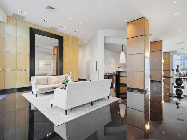 Apartment for sale  Unit #1802 - photo 7349753