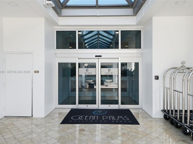 Apartment for sale  Unit #1802 - photo 7349756