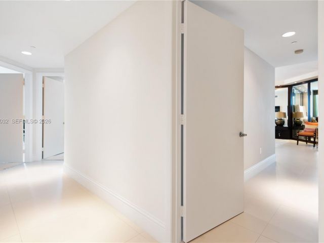 Apartment for sale  Unit #2205 - photo 7350560