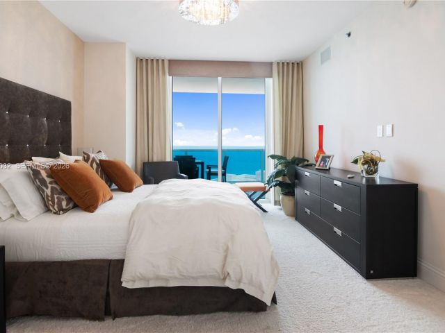 Apartment for sale  Unit #2205 - photo 7350564