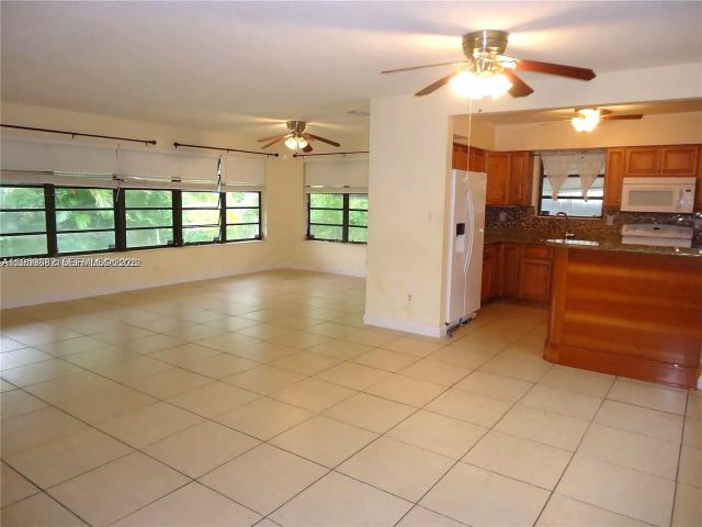 Home for rent at  - photo 7475998