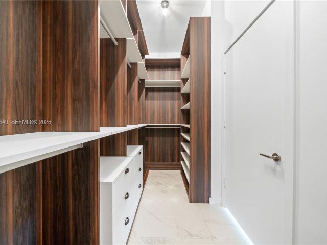 Apartment for sale  Unit #PH5101 - photo 7352008