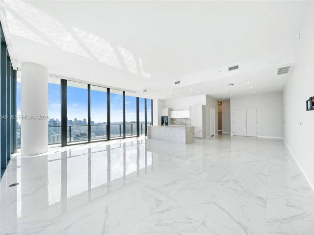 Apartment for sale  Unit #PH5101 - photo 7352036