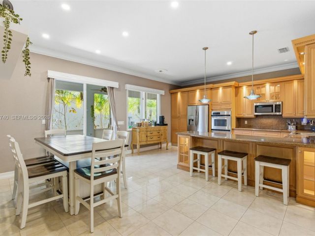 Home for sale at 2570 SE 4th Pl - photo 7428158