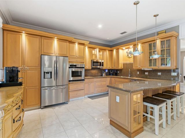 Home for sale at 2570 SE 4th Pl - photo 7428162