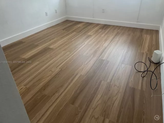 3-bedroom home for sale in Doral - 10738 NW 80th Ln - MondialRealty