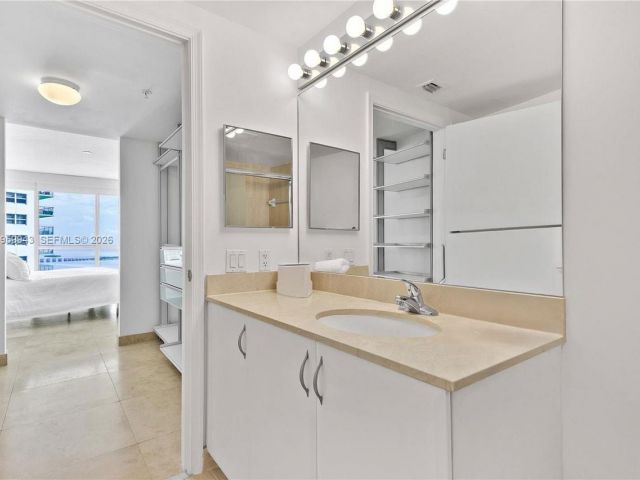 Apartment for sale  Unit #3301 - photo 7351842